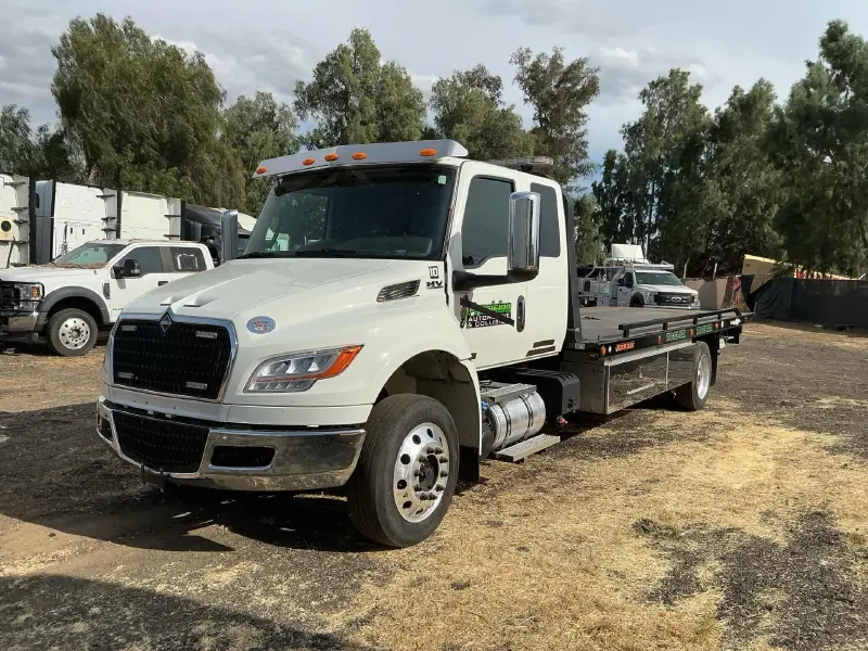 2023 INTERNATIONAL MV 607