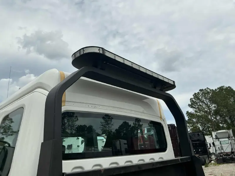2024 FREIGHTLINER BUSINESS CLASS M2 106