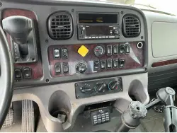 2023 FREIGHTLINER BUSINESS CLASS M2 106