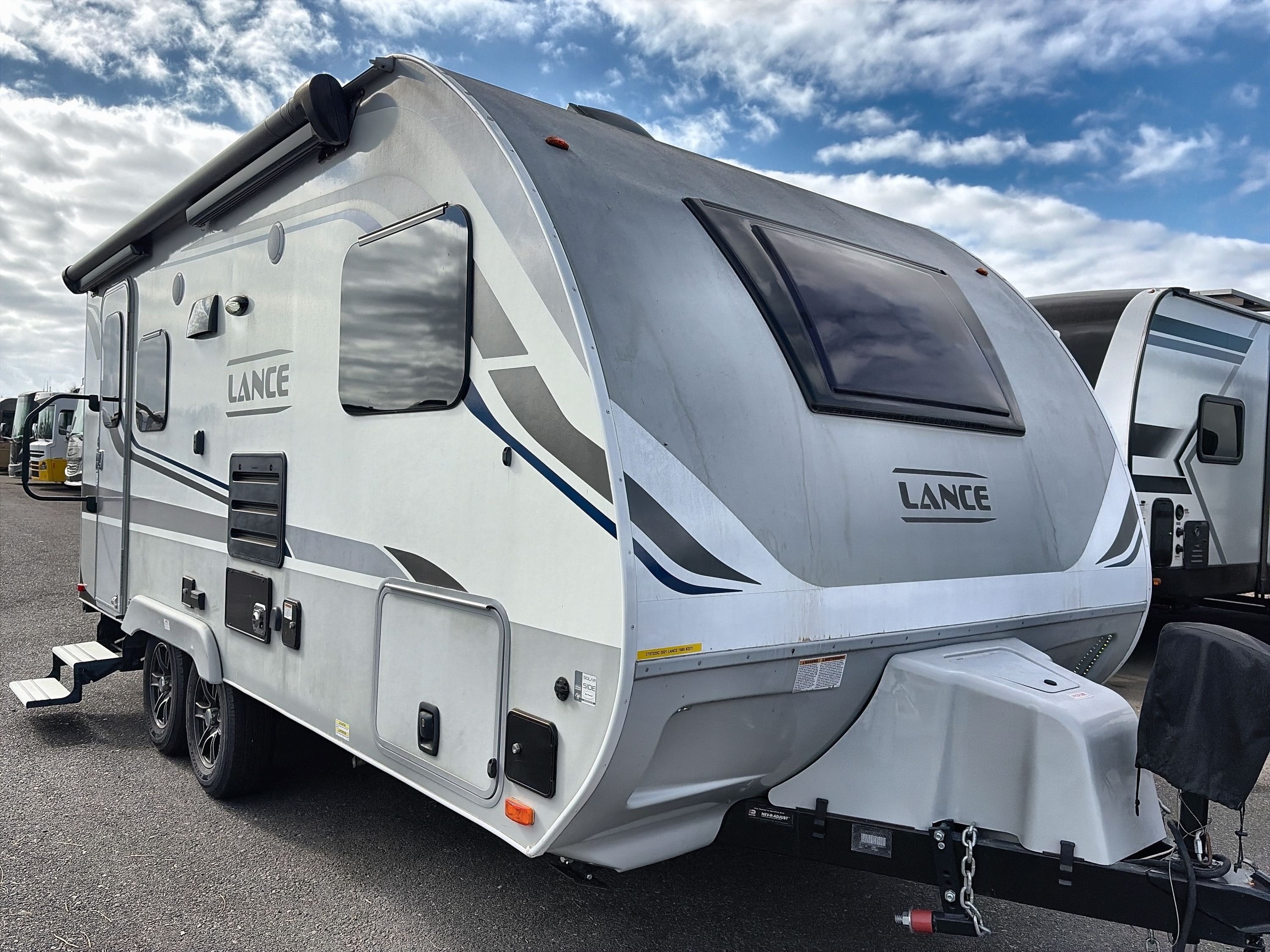 2021 Lance LANCE 1685 in vacaville CA