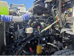 2022 KENWORTH T880