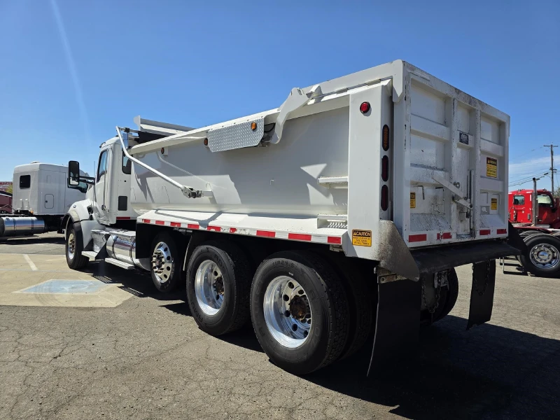 2018 KENWORTH T880