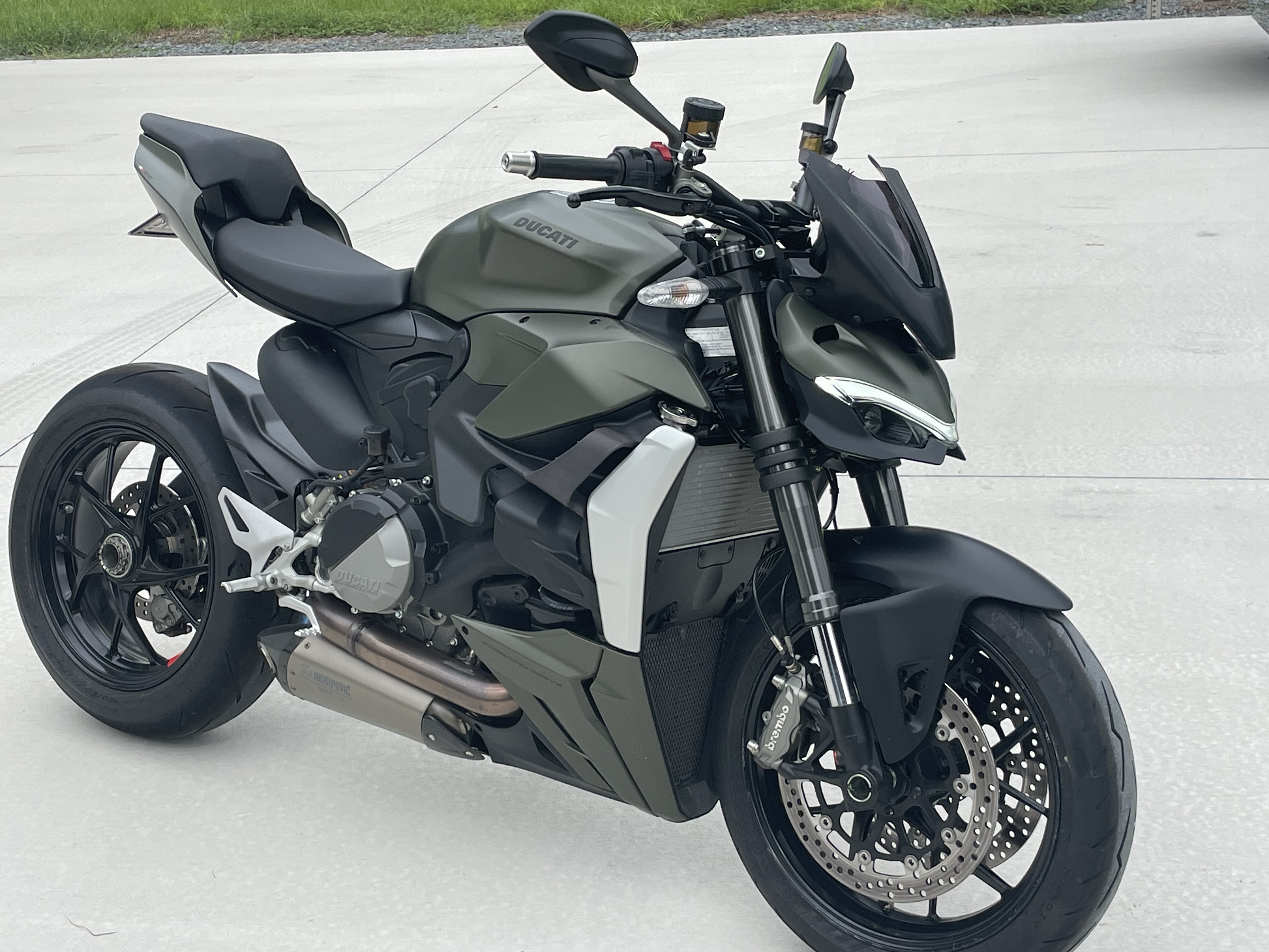 2023 Ducati STREETFIGHTER V2 in sanford FL