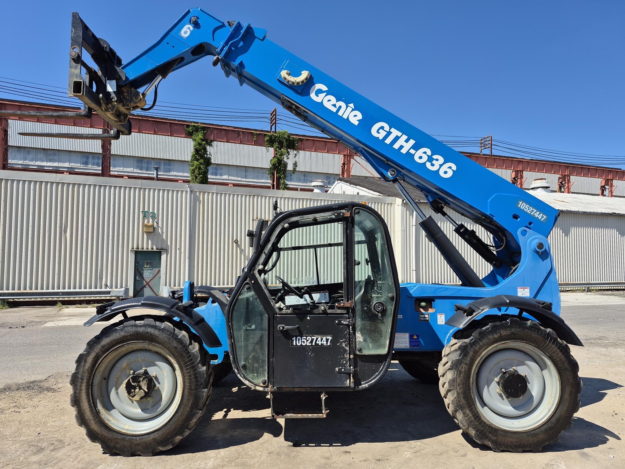 2016 GENIE GTH636 in Essington, PA
