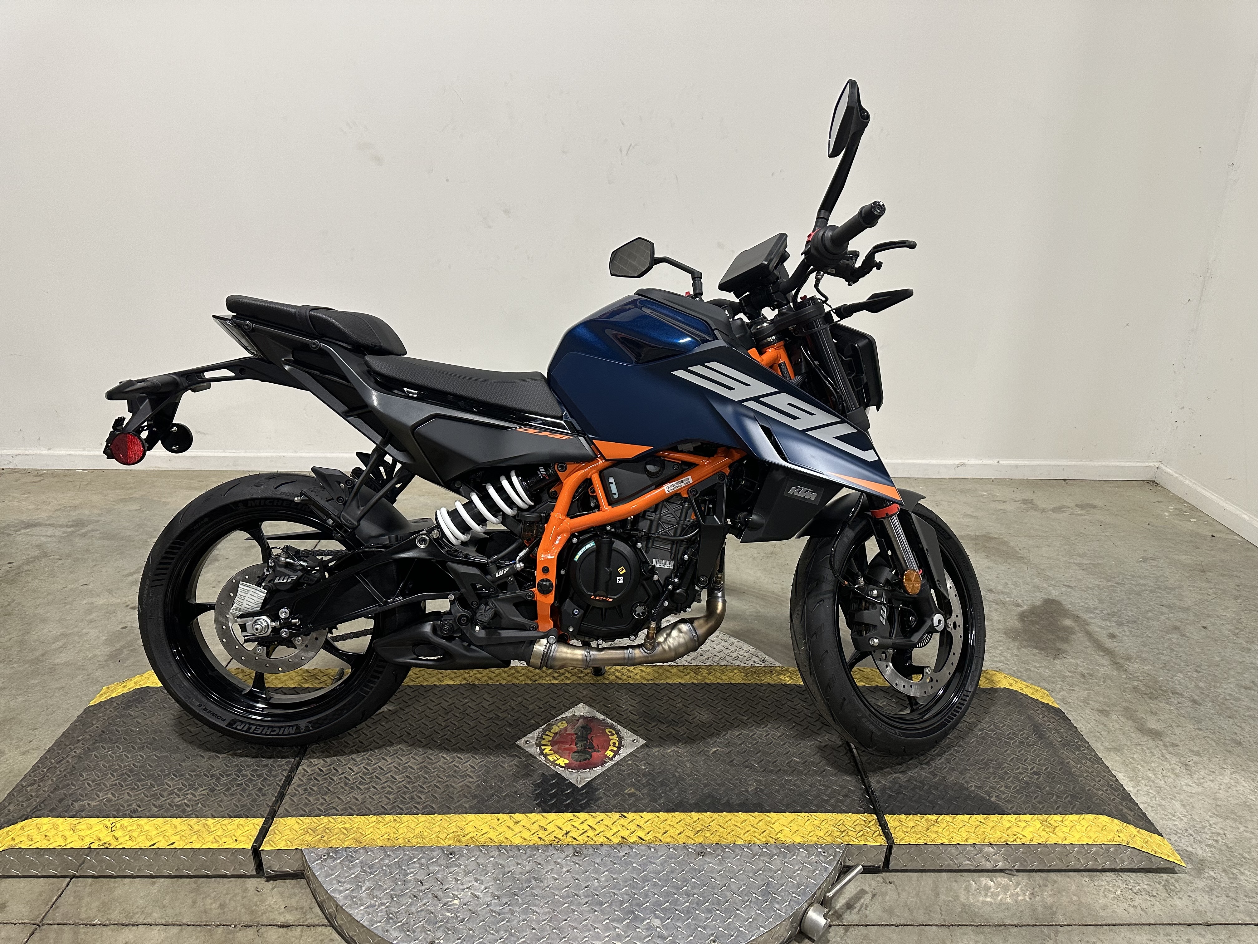 2026 KTM 390 DUKE DUKE in Medina, OH