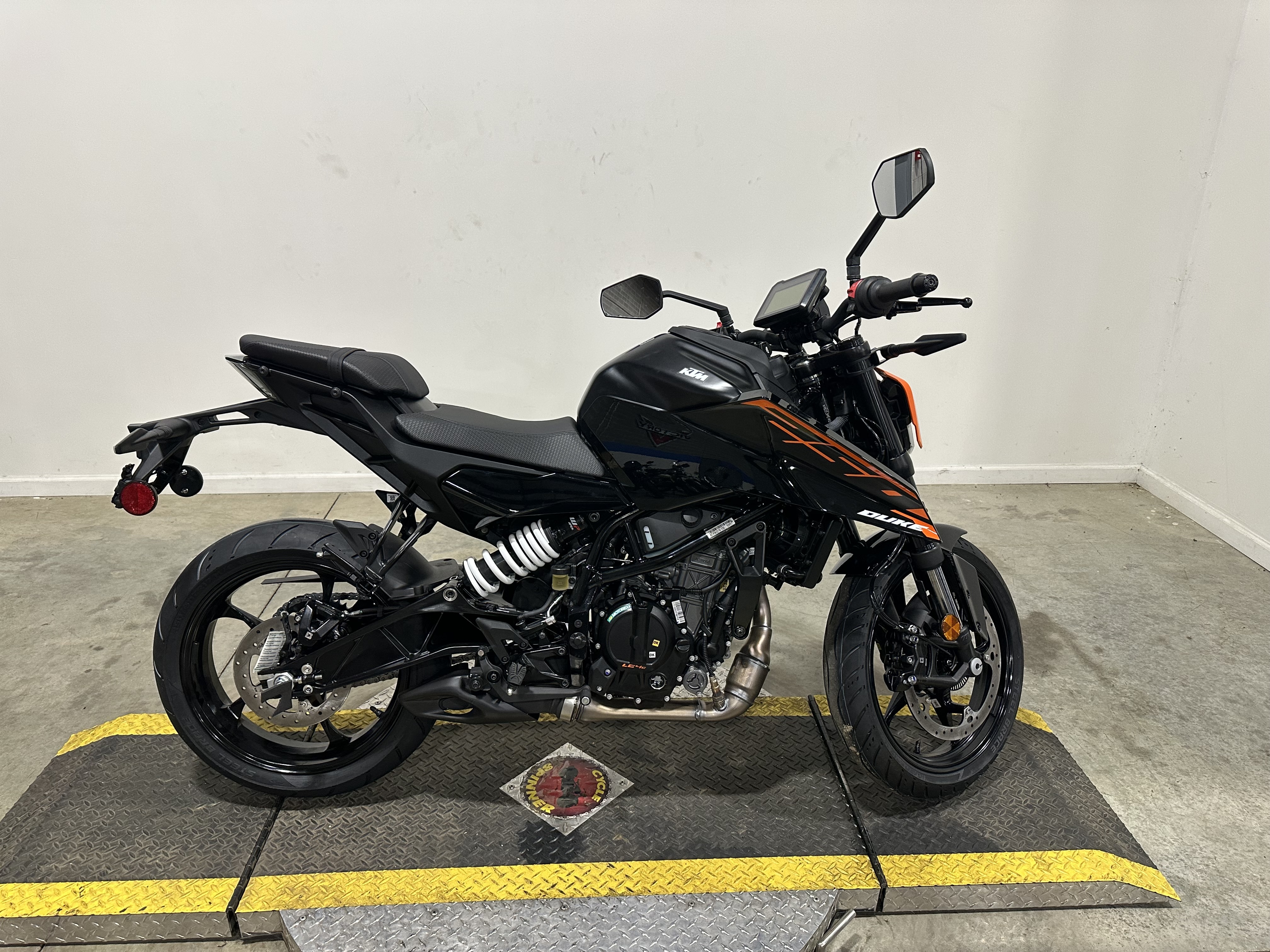 2026 KTM Duke 250 in medina OH