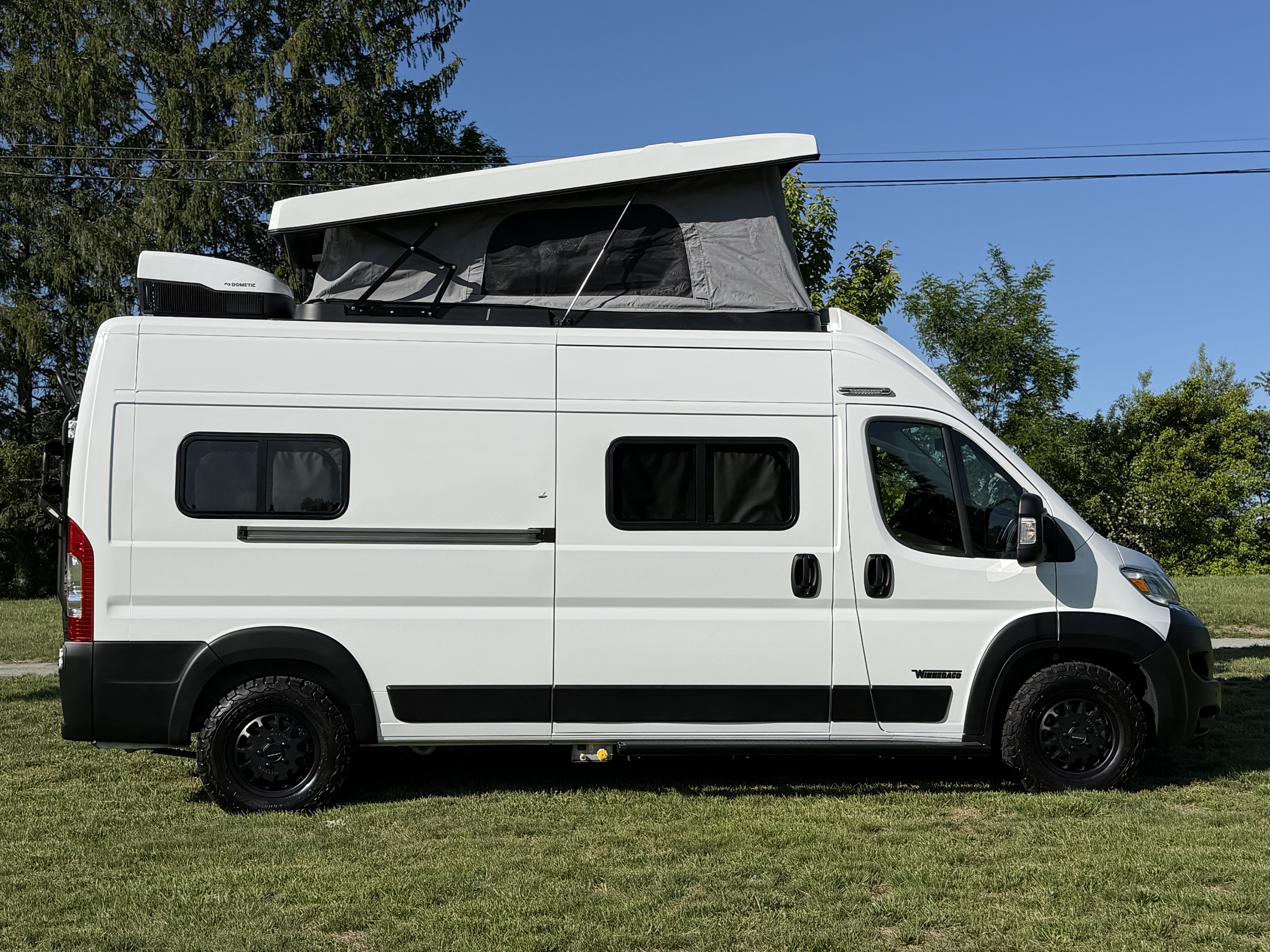 2025 Winnebago SOLIS 59P RV