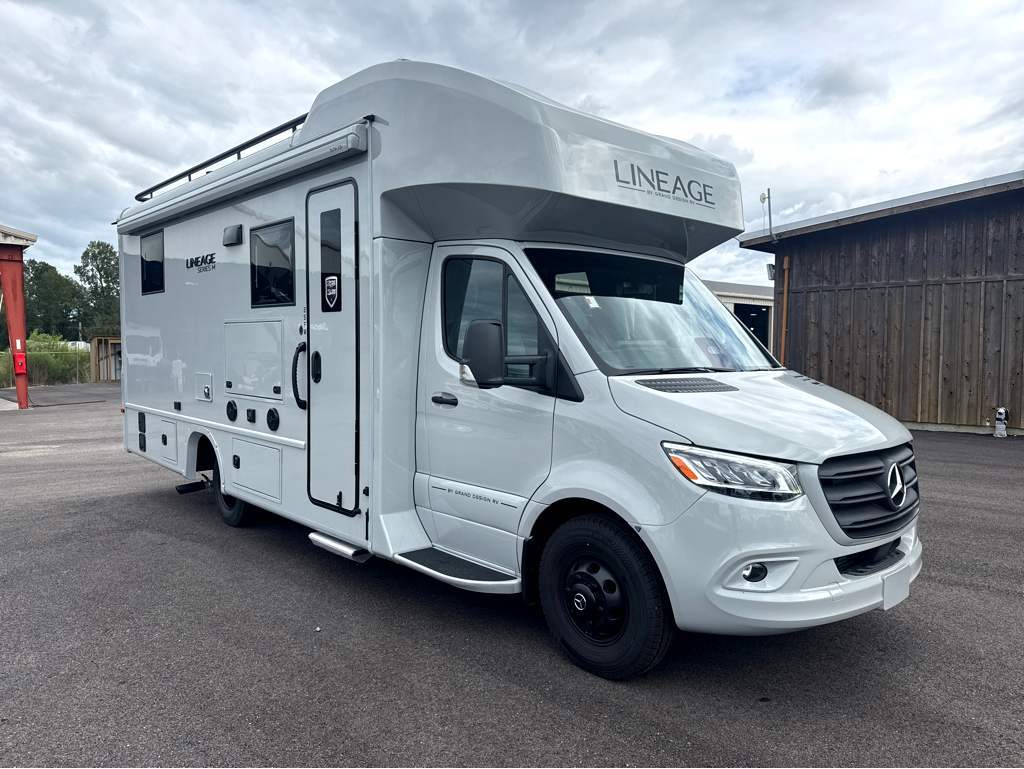 2027 Grand Design Lineage Series M 25FW in hattiesburg MS