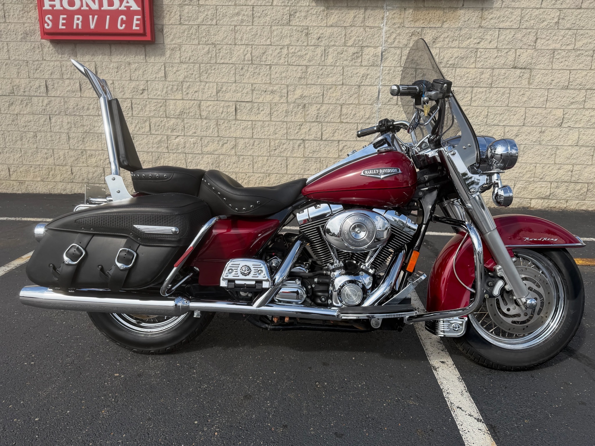 2006 Harley-Davidson Road King® Classic CLASSIC in Massillon, OH