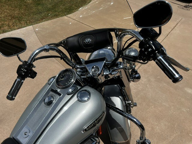 2005 Harley-Davidson ROAD KING CLASSIC in phoenix AZ