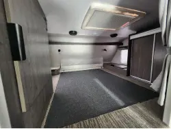 2023 LANCE 975 TRUCK CAMPER