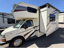 2018 COACHMEN FREELANDER 26DS