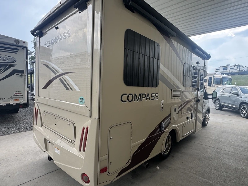 2016 THOR MOTOR COACH COMPASS 23TR