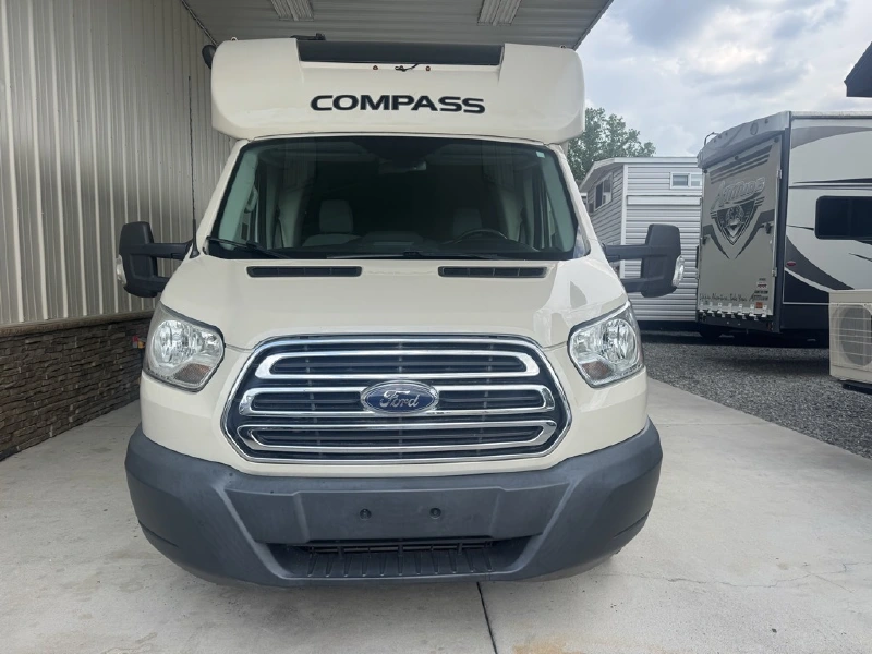 2016 THOR MOTOR COACH COMPASS 23TR