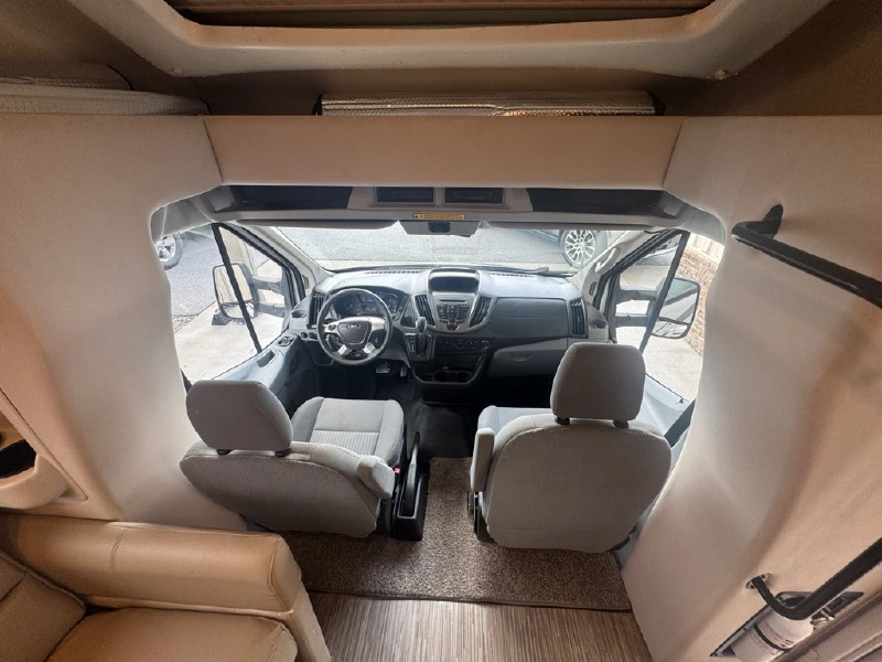 2016 THOR MOTOR COACH COMPASS 23TR