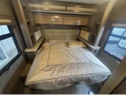 2016 THOR MOTOR COACH COMPASS 23TR