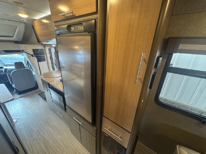 2016 THOR MOTOR COACH COMPASS 23TR