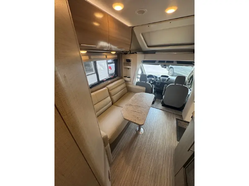 2016 THOR MOTOR COACH COMPASS 23TR