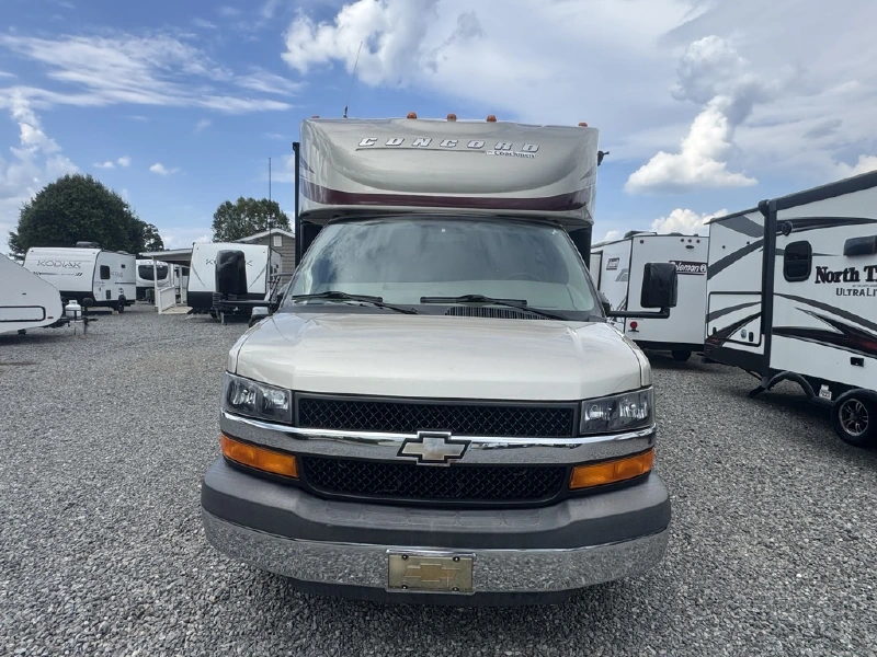 2013 COACHMEN CONCORD 280 LE