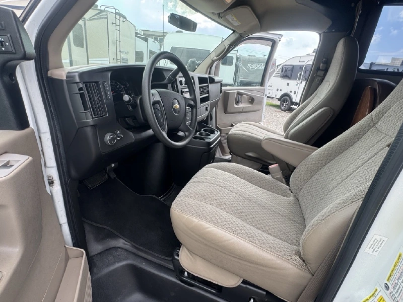 2013 COACHMEN CONCORD 280 LE