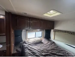 2013 COACHMEN CONCORD 280 LE