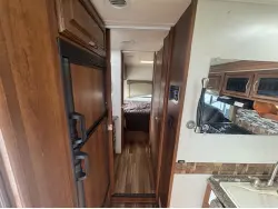2013 COACHMEN CONCORD 280 LE