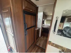 2013 COACHMEN CONCORD 280 LE