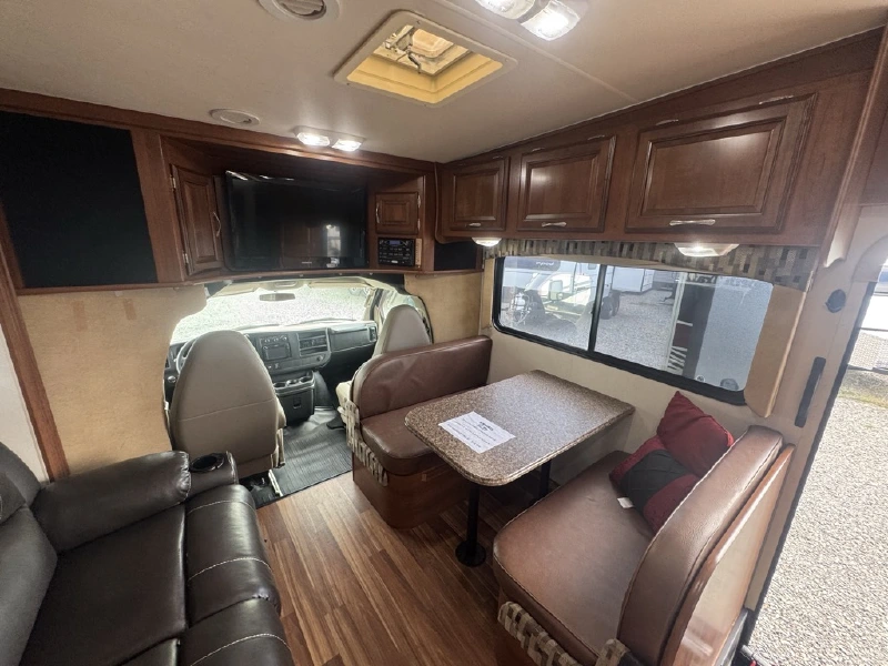 2013 COACHMEN CONCORD 280 LE