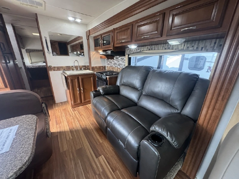 2013 COACHMEN CONCORD 280 LE