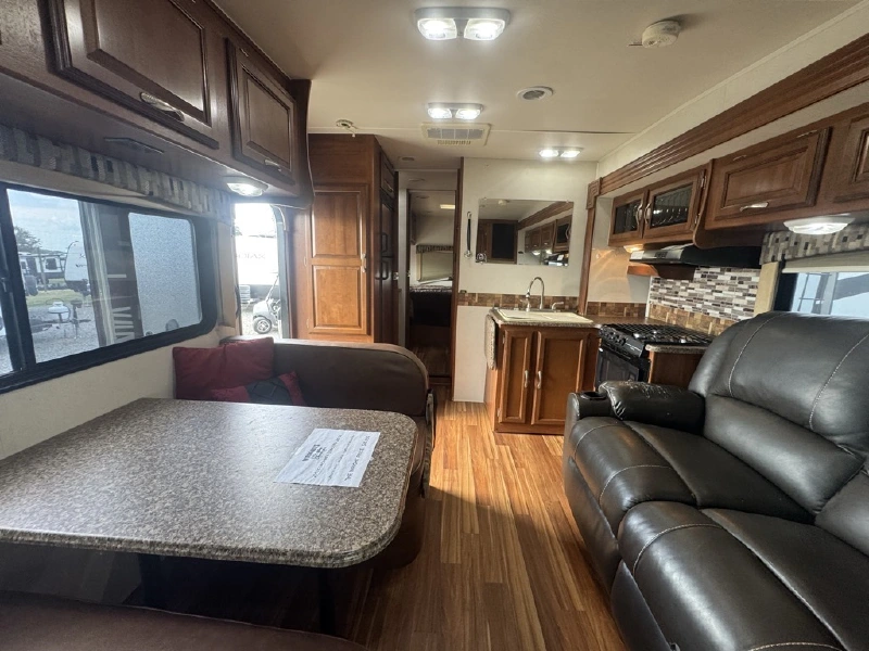 2013 COACHMEN CONCORD 280 LE