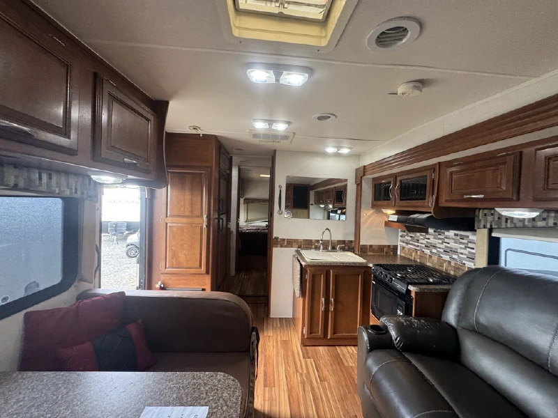 2013 COACHMEN CONCORD 280 LE