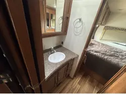 2013 COACHMEN CONCORD 280 LE