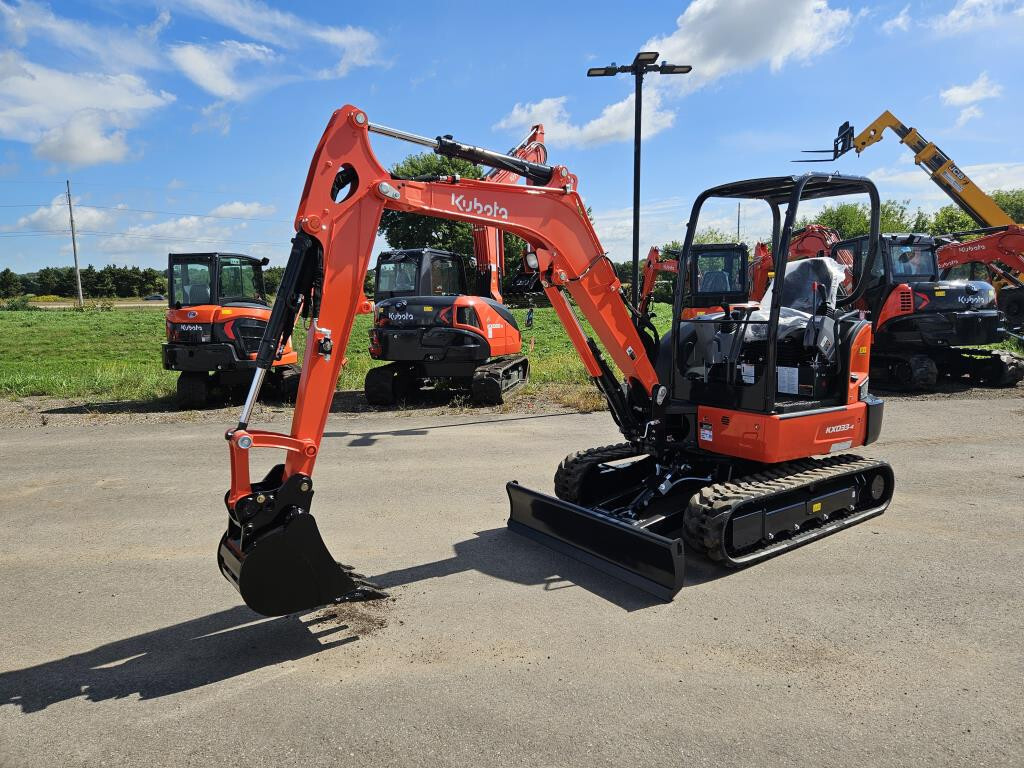 Kubota KX033-4 in Menomonee Falls, WI