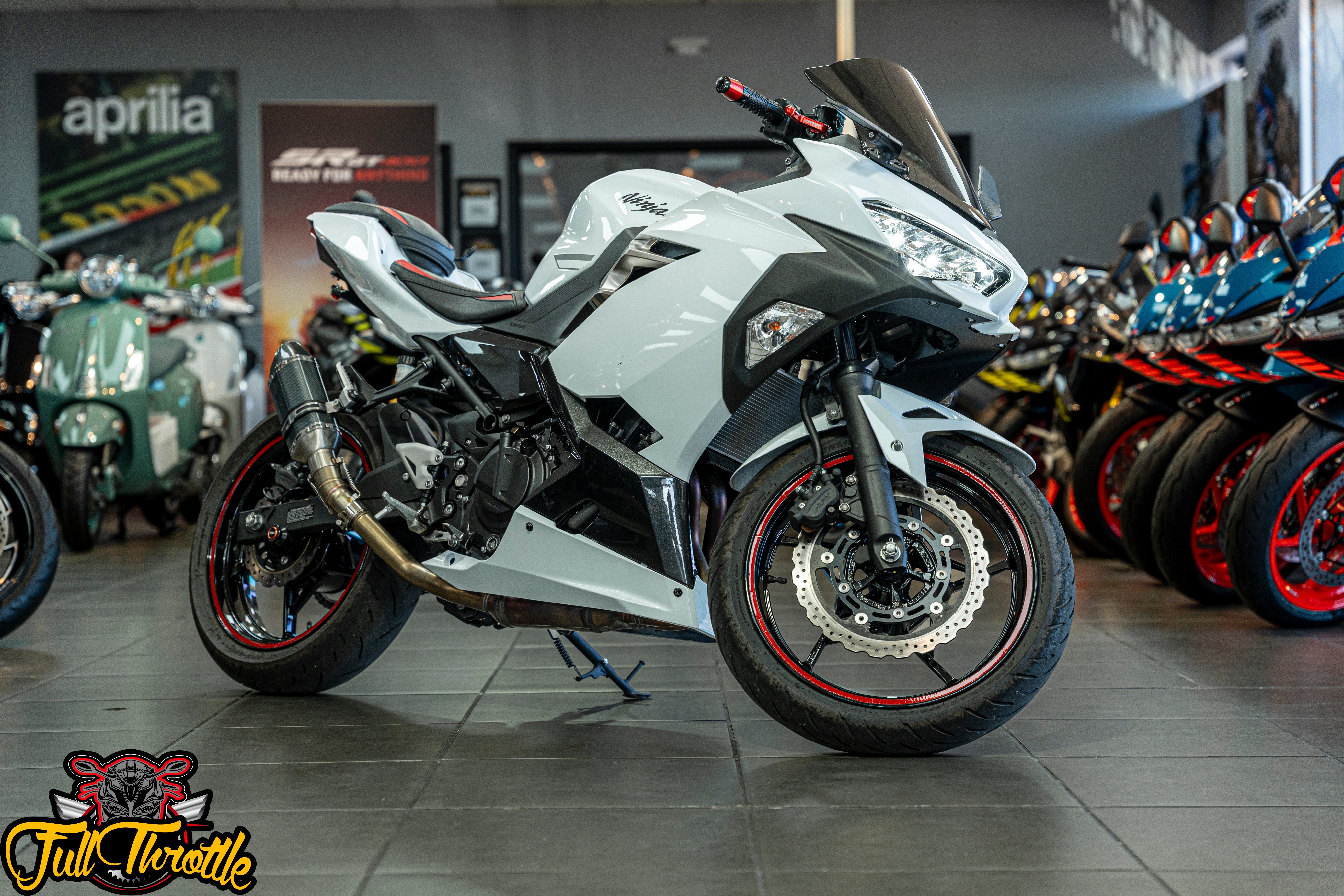 2023 Kawasaki Ninja 400 BASE in Houston, TX