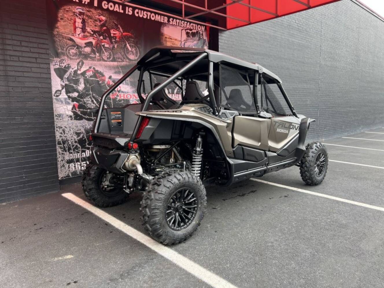 A photo of this 2026 Honda® Talon 1000X-4 FOX Live Valve