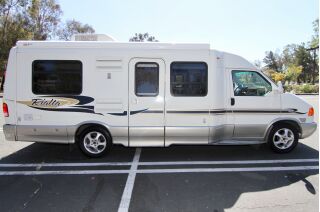 2005 WINNEBAGO RIALTA 22HD