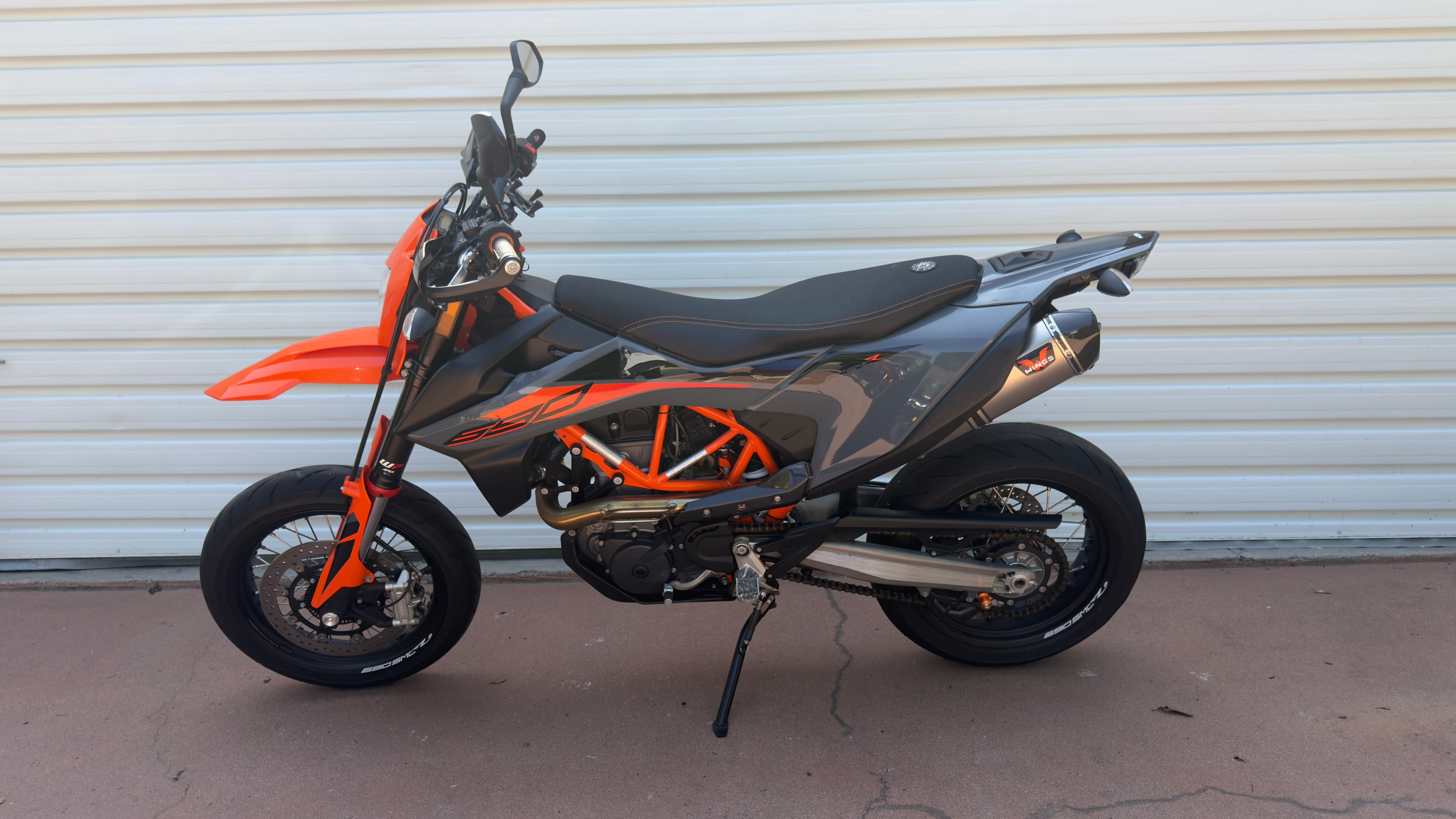 2022 KTM 690 SMC R in glendale CA