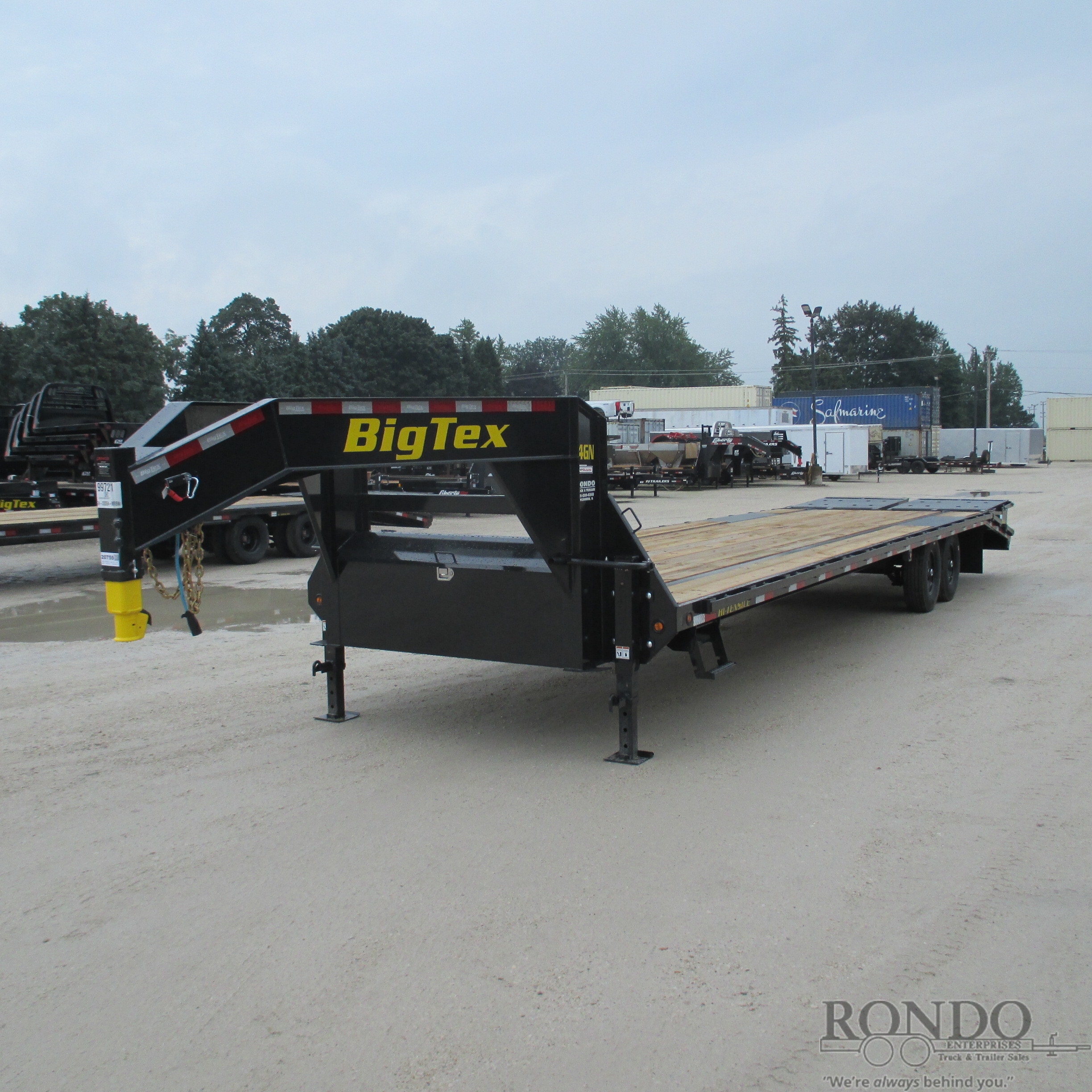 2027 Big Tex Gooseneck 14GN-33D5A-MRBK in Sycamore, IL