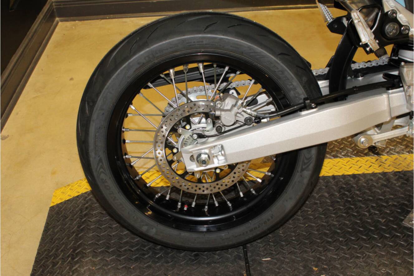A photo of this 2025 Suzuki DR-Z4SM