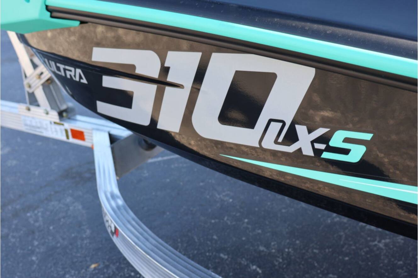 A photo of this 2026 Kawasaki Jet Ski Ultra 310 LX-S