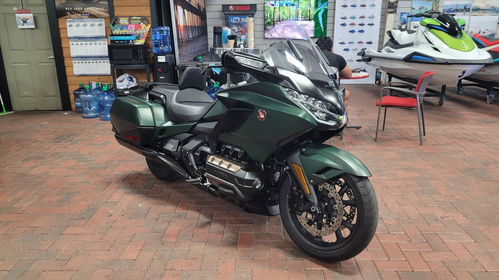 2024 Honda Gold Wing Automatic DCT 1800 AUTOMATIC DCT in Punta Gorda, FL
