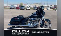 2021 Harley-Davidson STREET GLIDE BASE Standard motorcycle