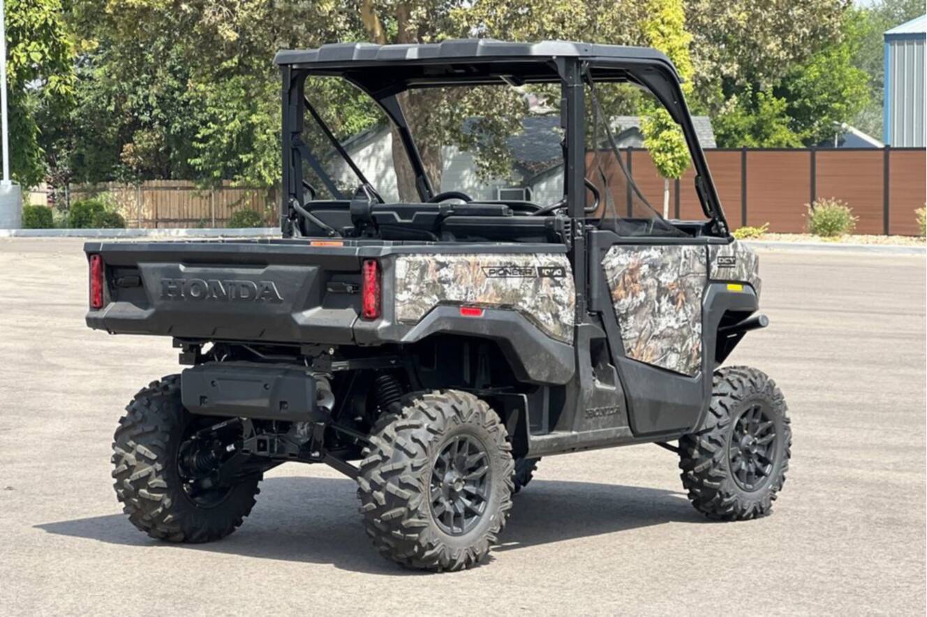 A photo of this 2026 Honda Pioneer 1000 Deluxe