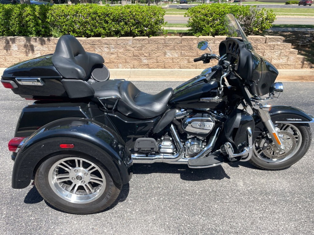 2021 Harley-Davidson Tri Glide Ultra Tri Glide Ultra ULTRA CLASSIC® in Moore, OK
