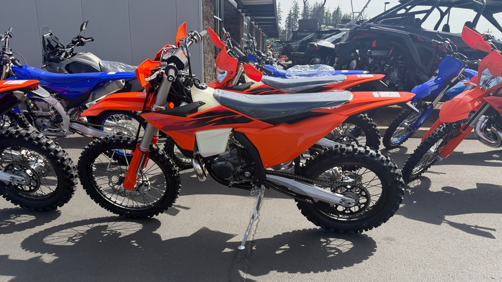 2027 KTM XC 300 W 300 W in Sublimity, OR