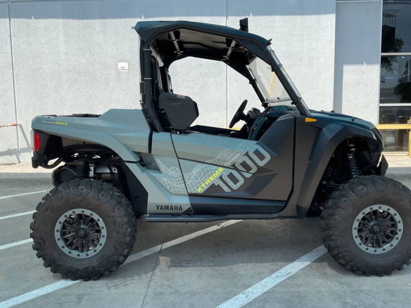 A photo of this 2026 Yamaha Wolverine Rmax2 1000 Xt-R