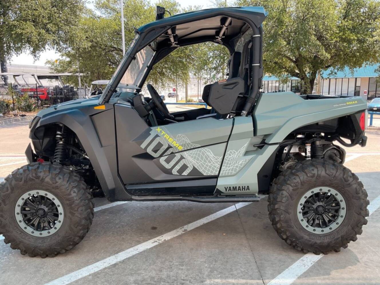 A photo of this 2026 Yamaha Wolverine Rmax2 1000 Xt-R