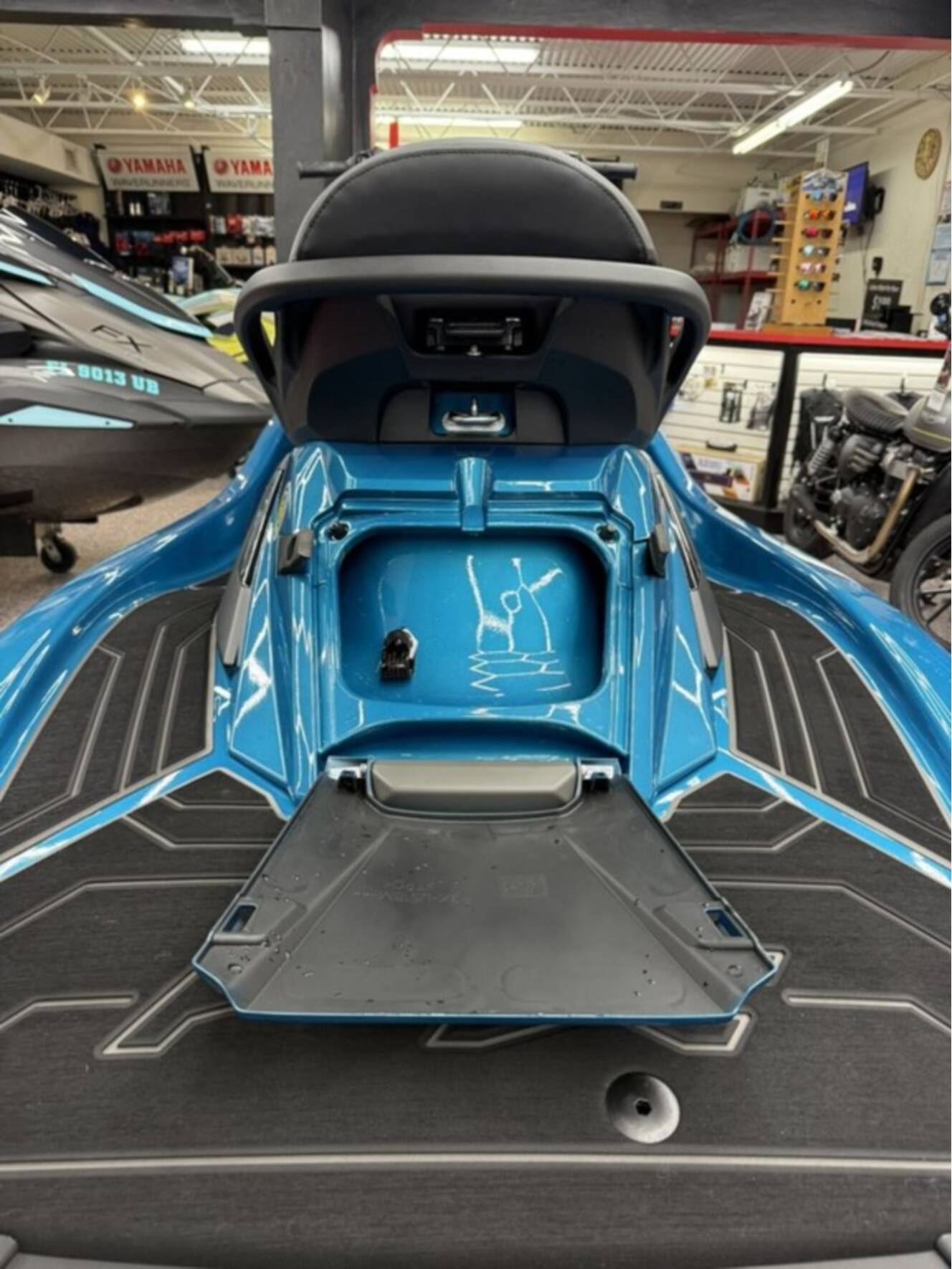 A photo of this 2026 Yamaha Waverunners FX Cruiser SVHO®