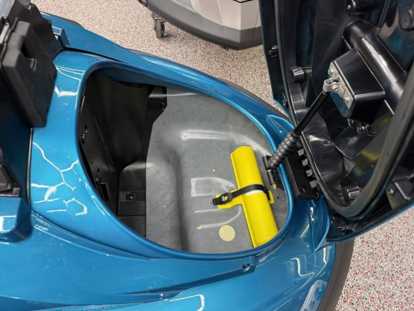 A photo of this 2026 Yamaha Waverunners FX Cruiser SVHO®