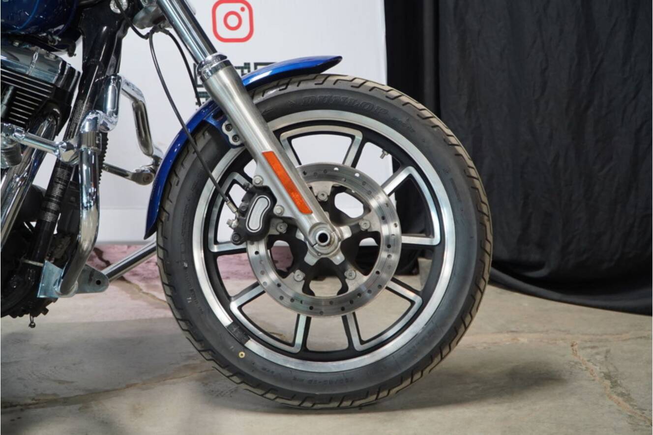 A photo of this 2016 Harley-Davidson® FXDL - Dyna® Low Rider®